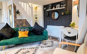 Cosy 2 Bed Modern Mews - Kings Cross
